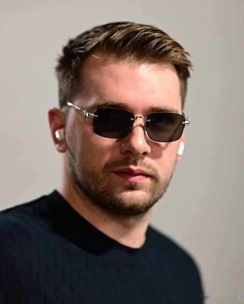 据名记Shams报道，联盟官方和球员工会联合宣布：东契奇和坎宁安申诉成功，重新获