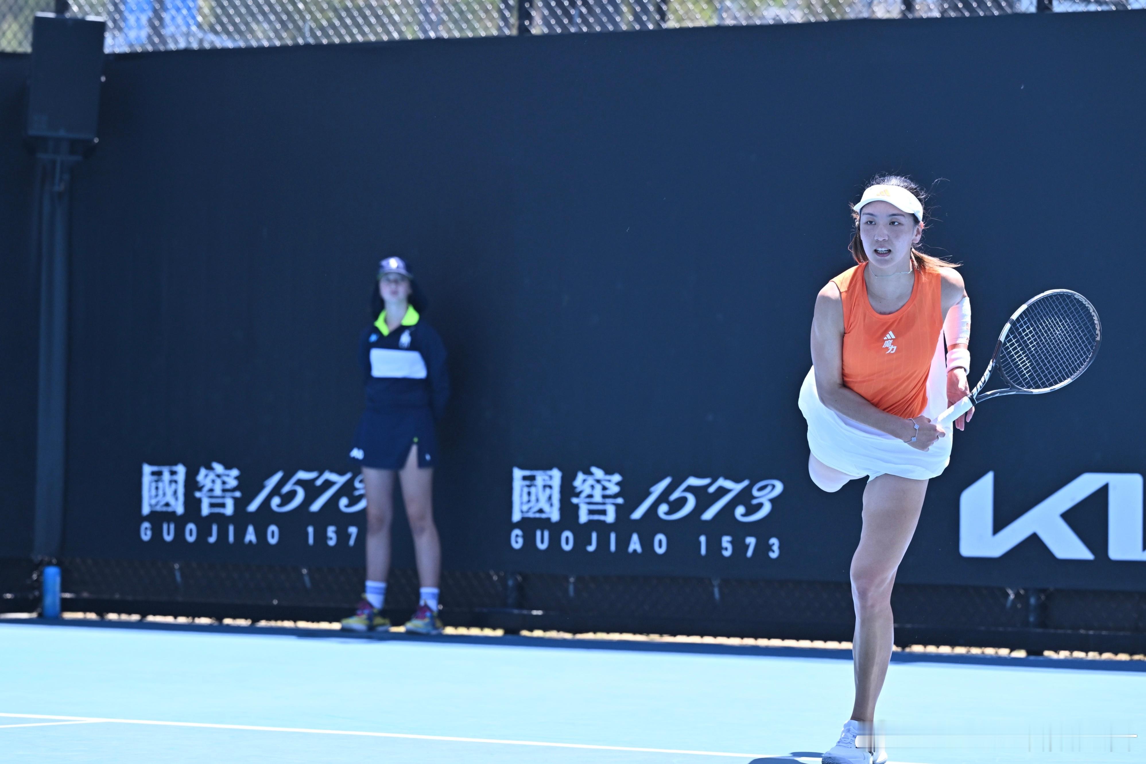 王欣瑜vs卡列尼娜🇨🇳王欣瑜6-3先下一盘澳网2026