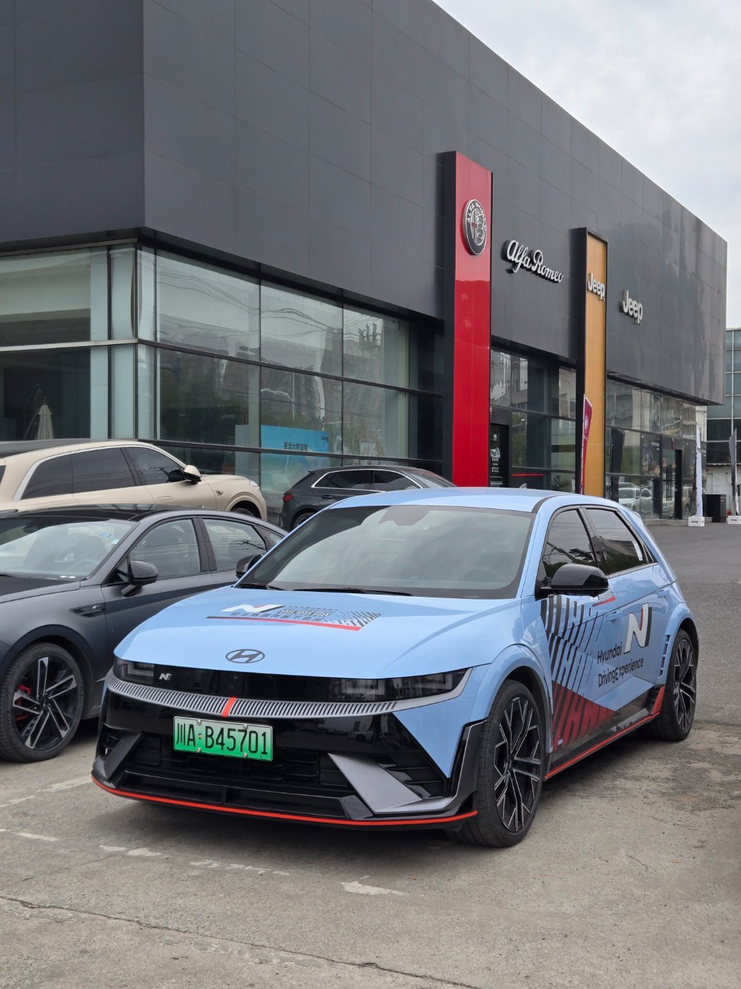 路过汽车城。N都来合肥了？？？能试驾不 只试不买的那种