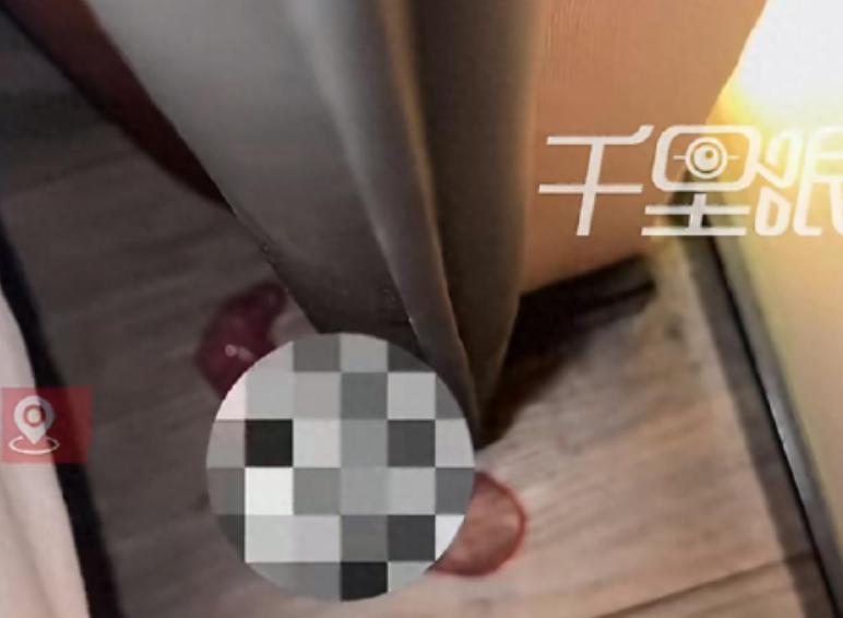 太膈应！甘肃兰州，一对情侣去酒店开房折腾一晚，次日竟发现床边角落有个已使用的计生