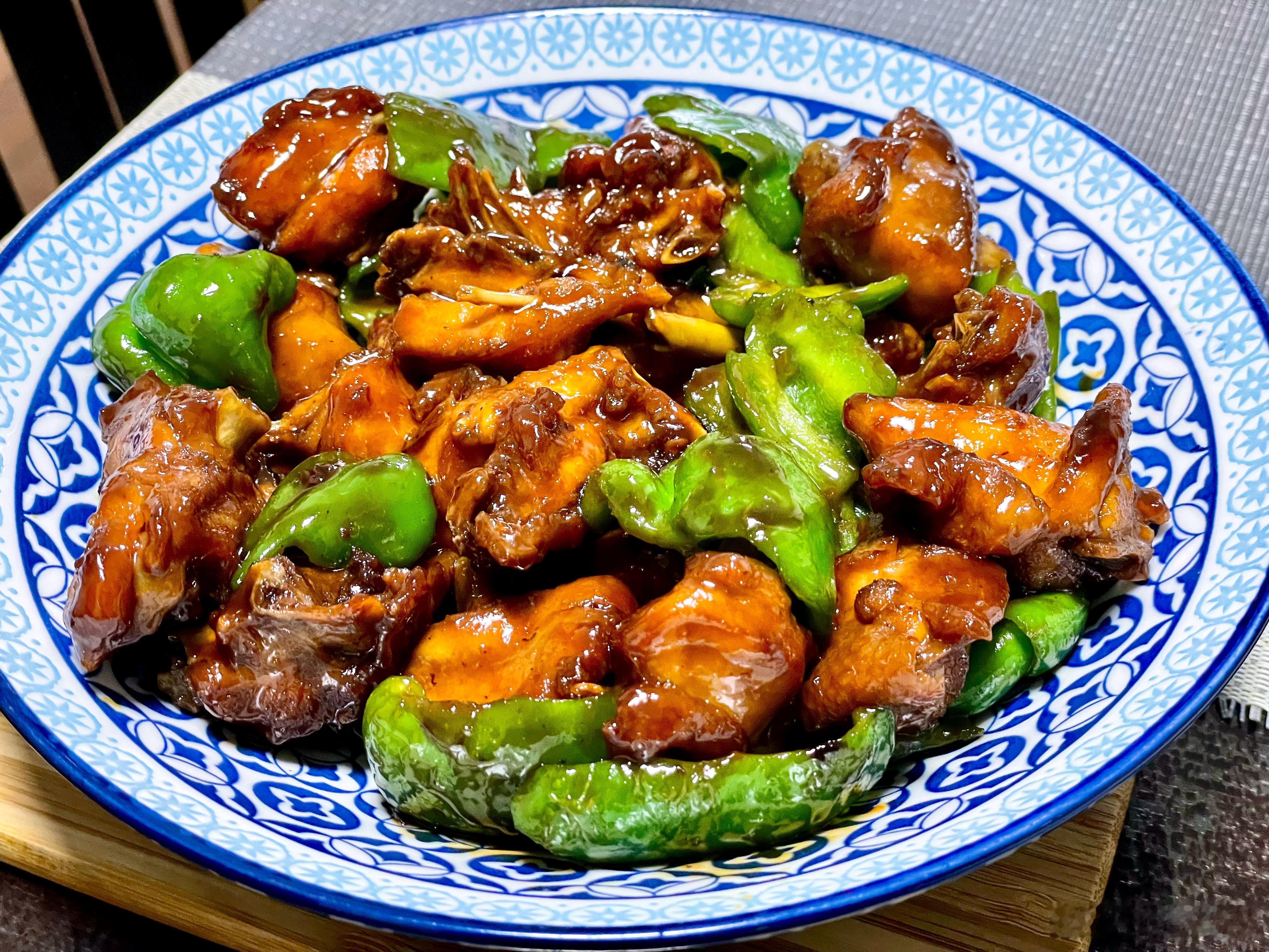 生活手记 青椒仔鸡 ​​​