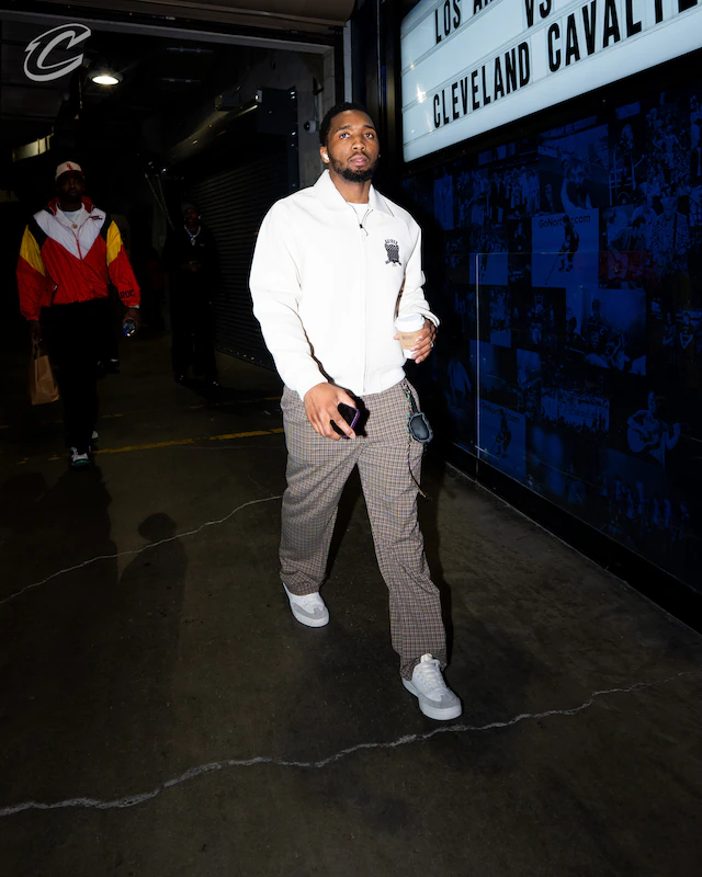 今年常规赛最后一个东部对手！骑士vs湖人