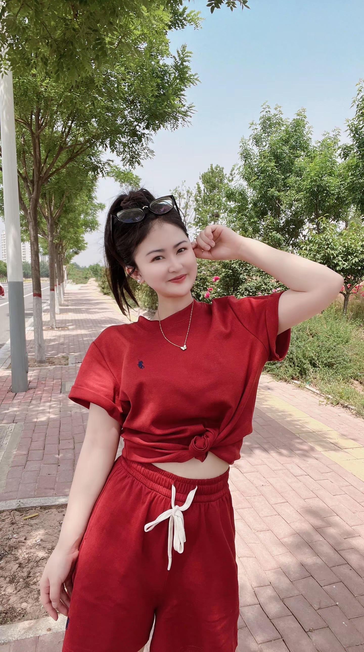 懂你的人知道你的人品，爱你的人在乎你的情绪……