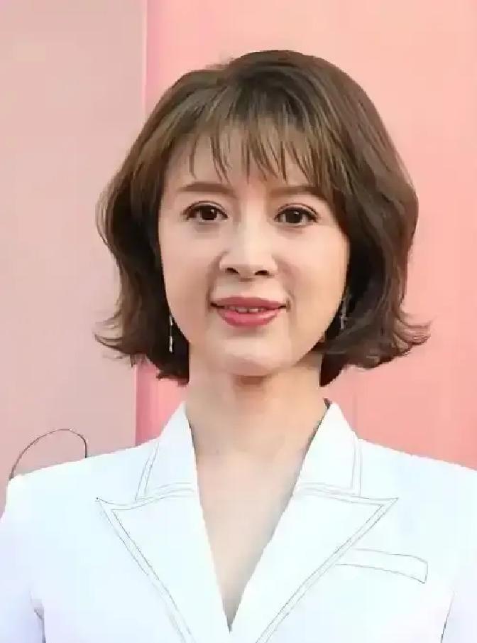 镜头一开，脸就是饭碗。
 
年轻时图快，一刀下去想变仙女，结果十年后成了维修现场