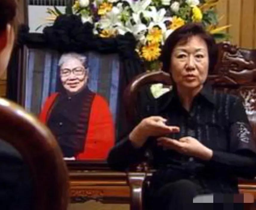 2004年，82岁常香玉留下声明，并要求家人不到万不得已不要公开，小香玉却不屑一