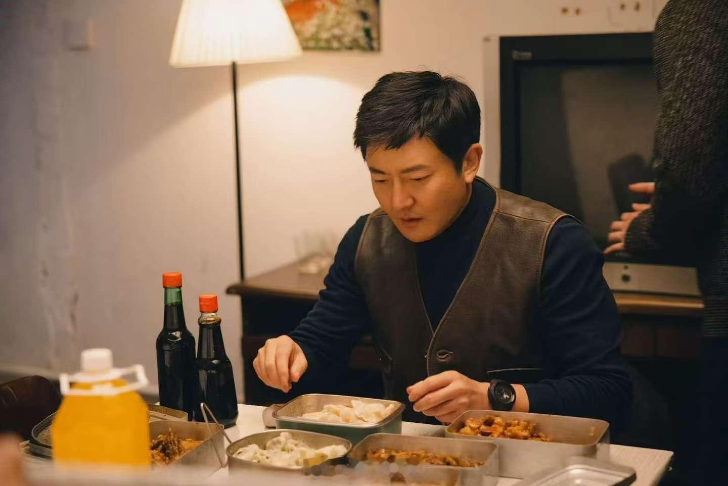 到底哪里不是郭京飞的舒适区  从《漂白》到《都挺好》，郭京飞展现了他卓越的演技。