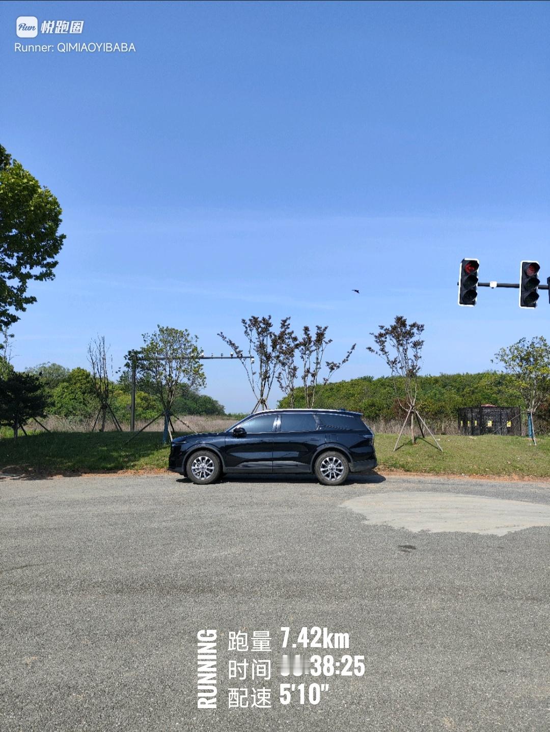 同学们早ﾉ☀谁的锐界l停在这里快两个月了，每次跑过去都在📣如今的福特在我们这里