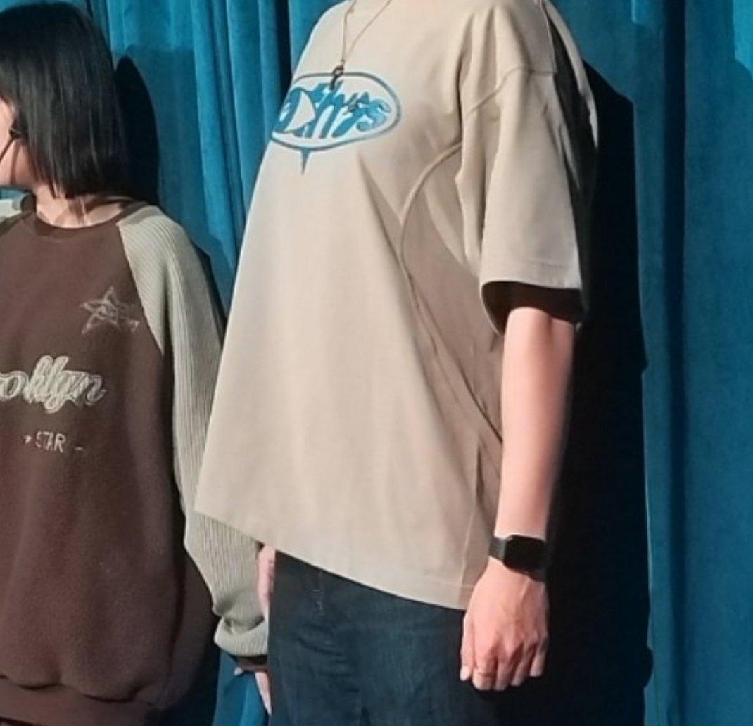 50岁大叔每天吃两斤花生瓜子胸部变大 内谁你是不是瓜子磕多了 