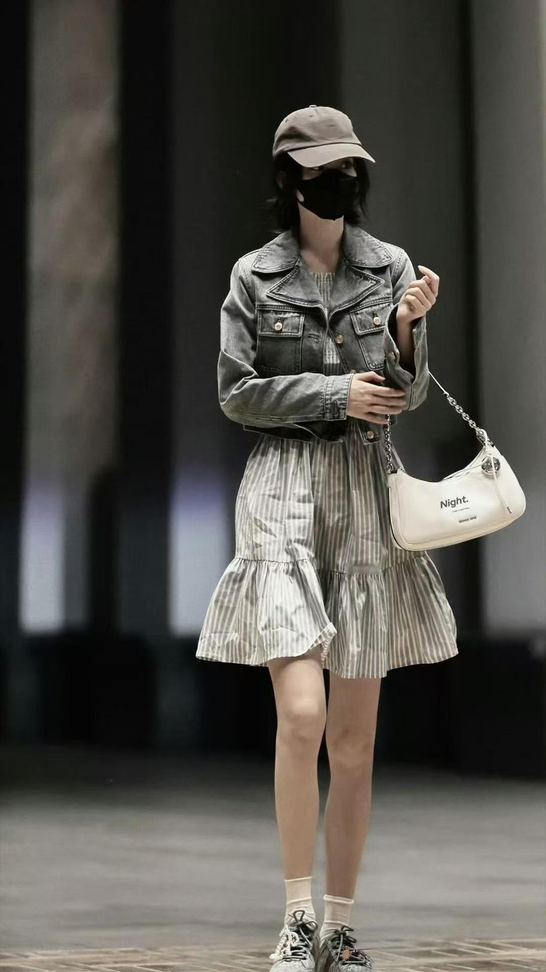 孟子义私服好韩孟子义来部现偶孟子义私服好韩，来一部现偶，