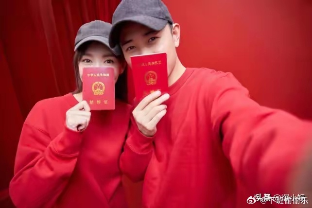 唐嫣 我那体制内的女友一次采访中，唐嫣在被问到自己和罗晋的感情经历时，她语出惊人