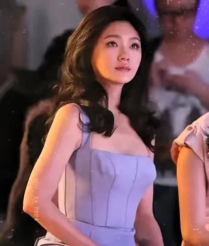 **大S的“全都要”计划：再婚与财产争夺战，引发热议**

在娱乐圈的风云变幻中