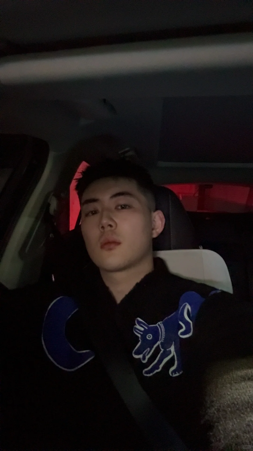 吃瓜群众
