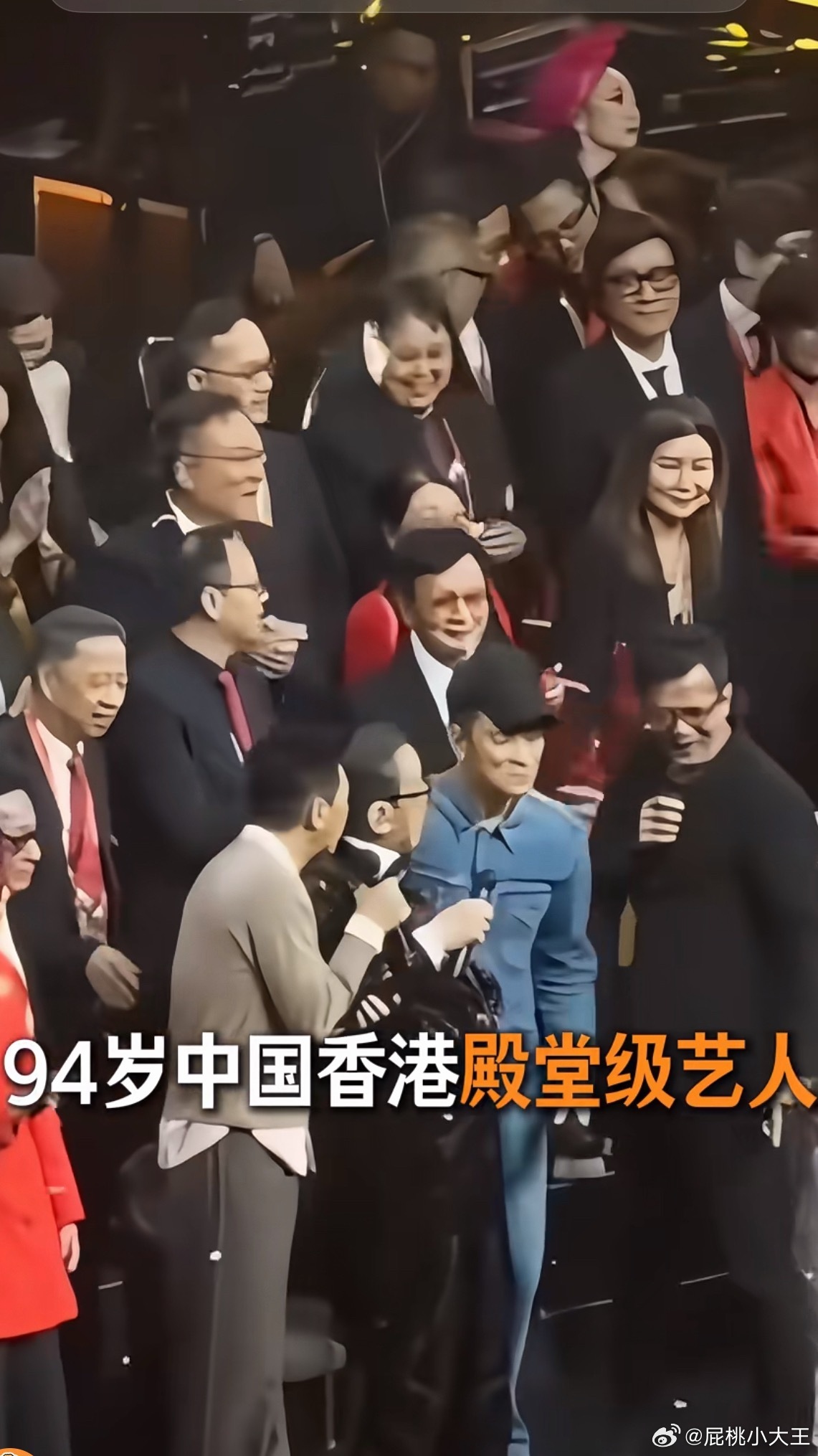 近期港星为何集体复出还真的是确实最近有很多访谈啥的也是港星 