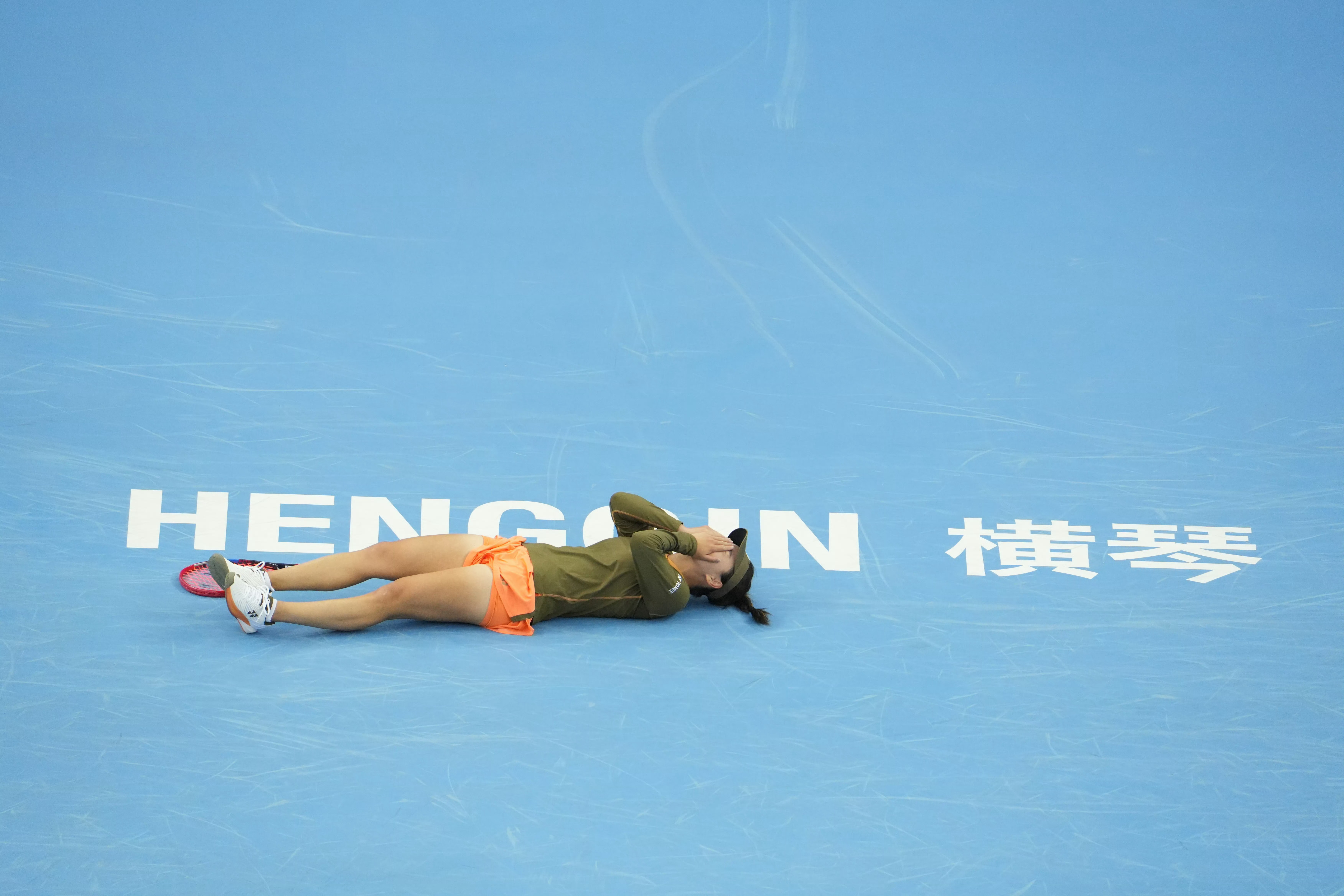 恭喜朱琳！今年复出之路一开始打得磕磕绊绊，中国赛季重回正轨，找回节奏，在珠海开花