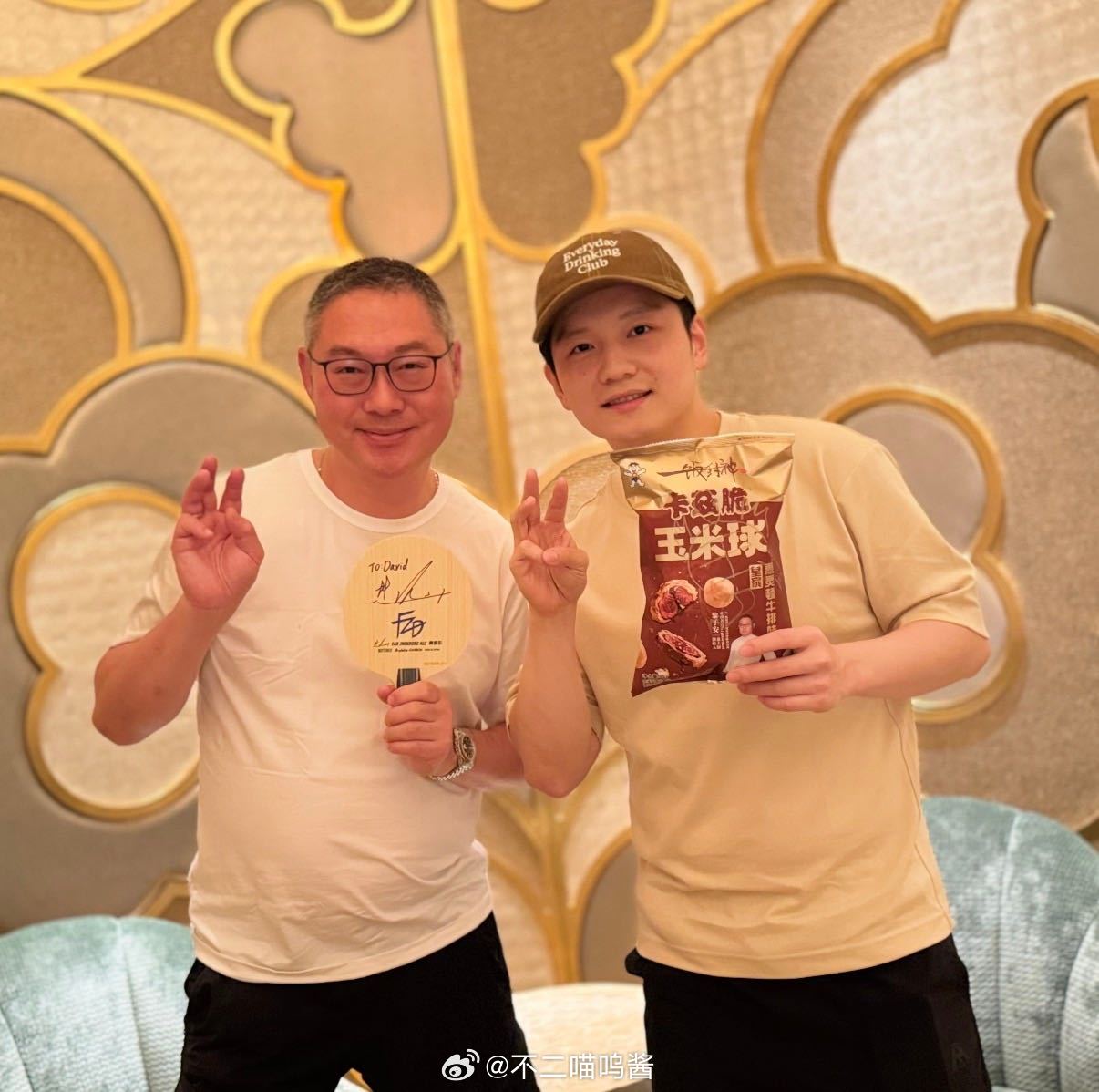 樊振东厨综首秀樊振东一饭封神2一饭封神反差感狠狠拿捏！乒坛名将樊振东开启厨综首秀