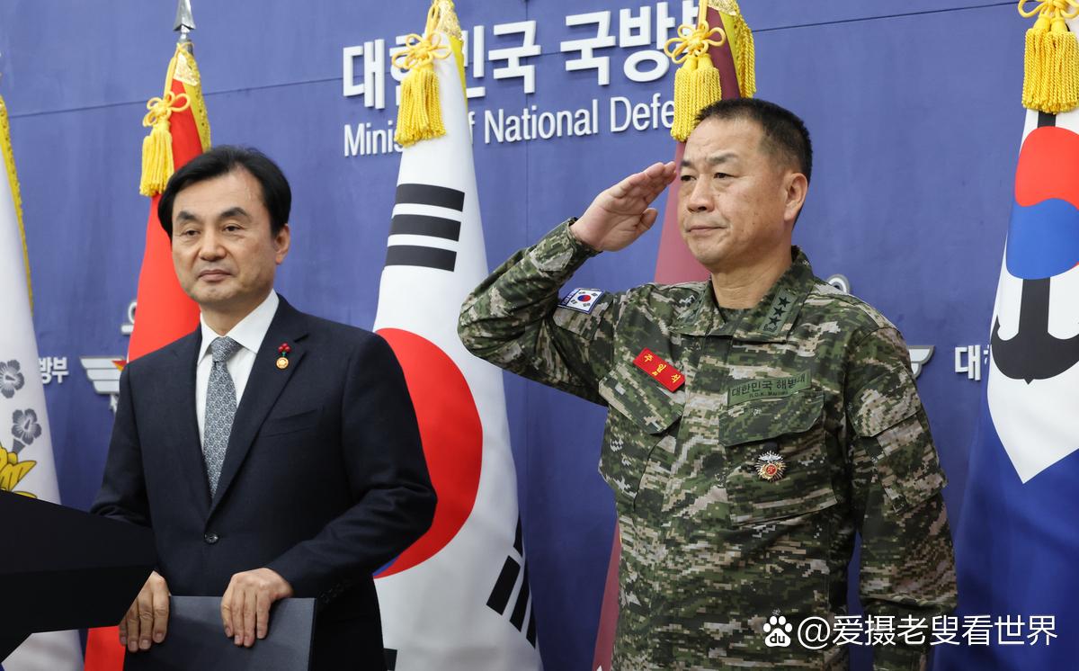 若日方胆敢武力侵犯我方主权安全，中方必将迎头痛击，并让他们见识更加彻底的失败！（