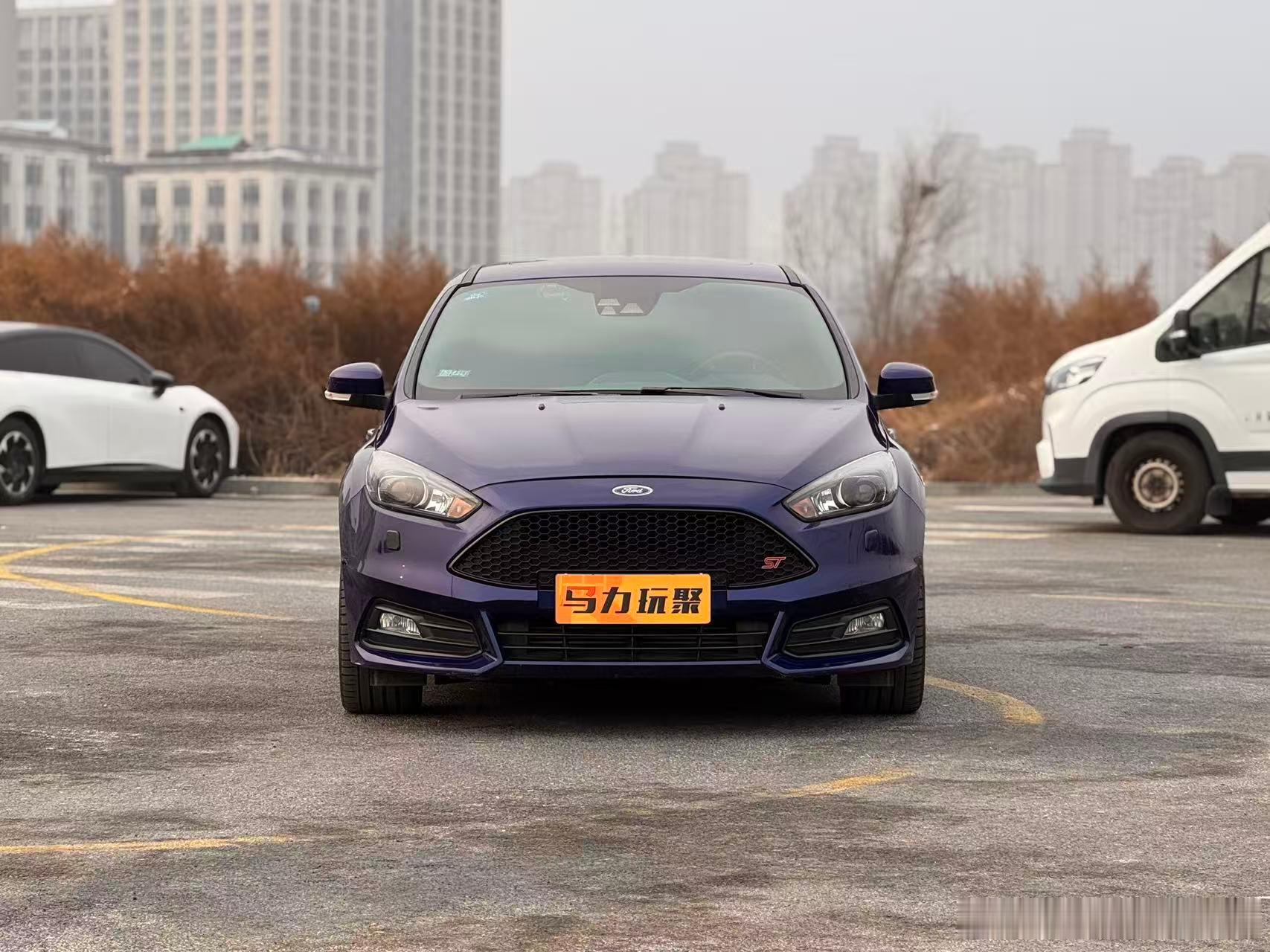 马力玩聚老马在路上 好久不收极品ST了年底来一台，追求极品请把握！2017年福克