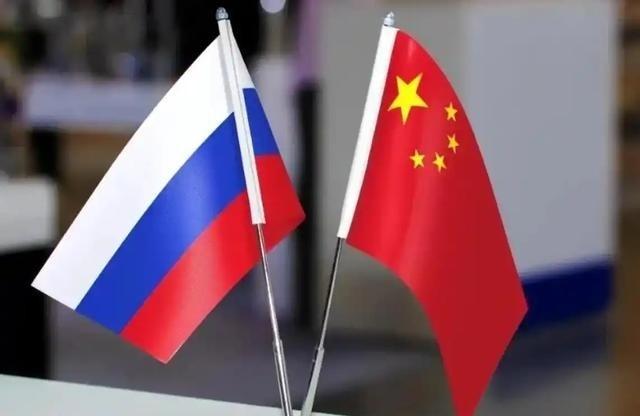 以往，俄罗斯在面对中国时，长期习惯于摆出强势姿态，说话语气也不算客气，直至俄乌战