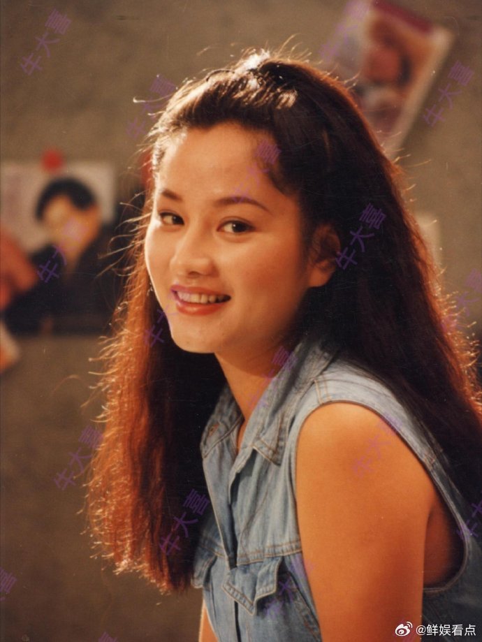 瞿颖 气血充盈的美  瞿颖这种气血充盈、健康舒展的美，真的比千篇一律的白幼瘦高级