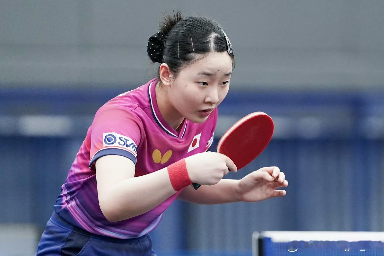 备战伦敦世乒赛团体赛，日本媒体今天拍摄了日本队的公开训练，日本女队参赛选手张本美