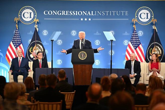 特朗普昨天才说：我们在很多方面赢了，但还不够多，今天就转弯说道：我认为战争已经非