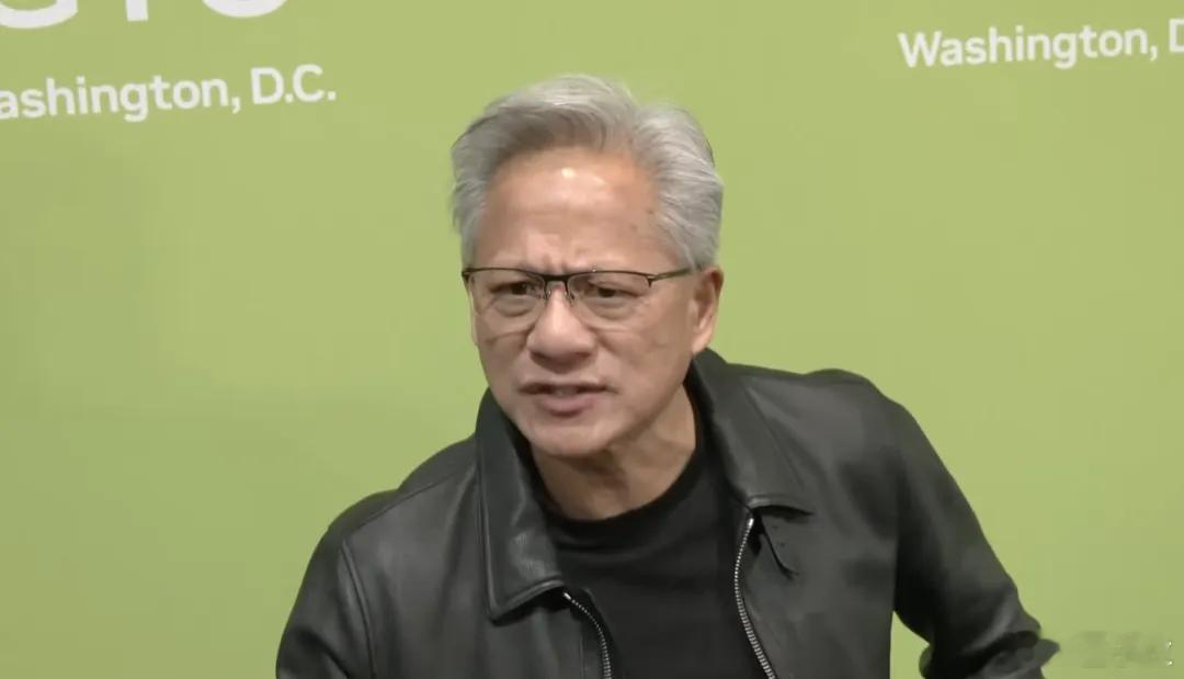 英伟达最强AI芯片炸场黄仁勋称中国芯片要爆发英伟达发布新一代“地表最强”AI芯片