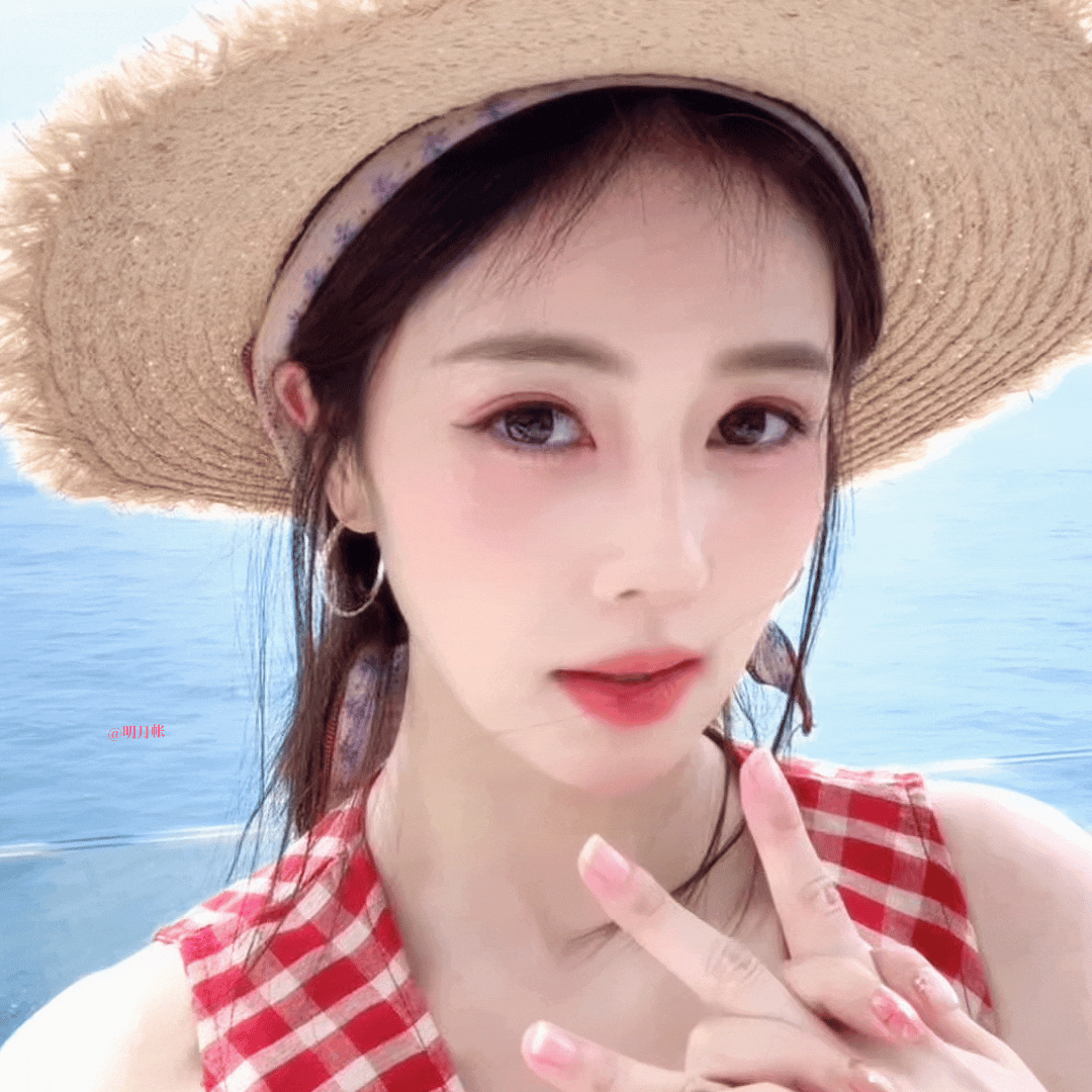 莓莓🍓 