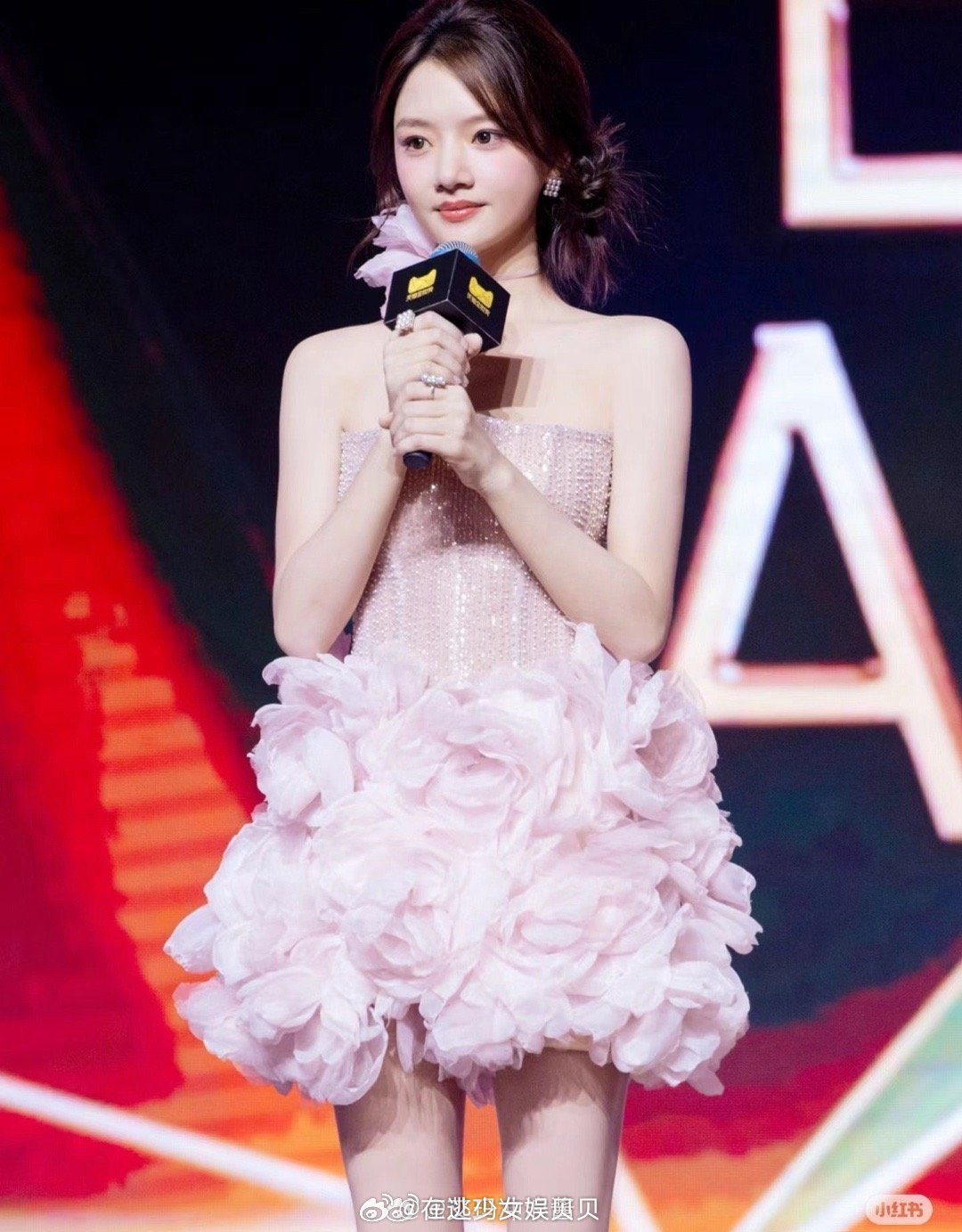 要是任敏剧里长这样，妥妥的顶流流量花了！！！ 