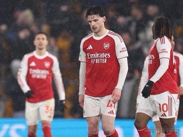 阿森纳居然在狼队身上丢了分…英超狼队2-2绝平阿森纳，你敢想象吗，赛前阿森纳是领