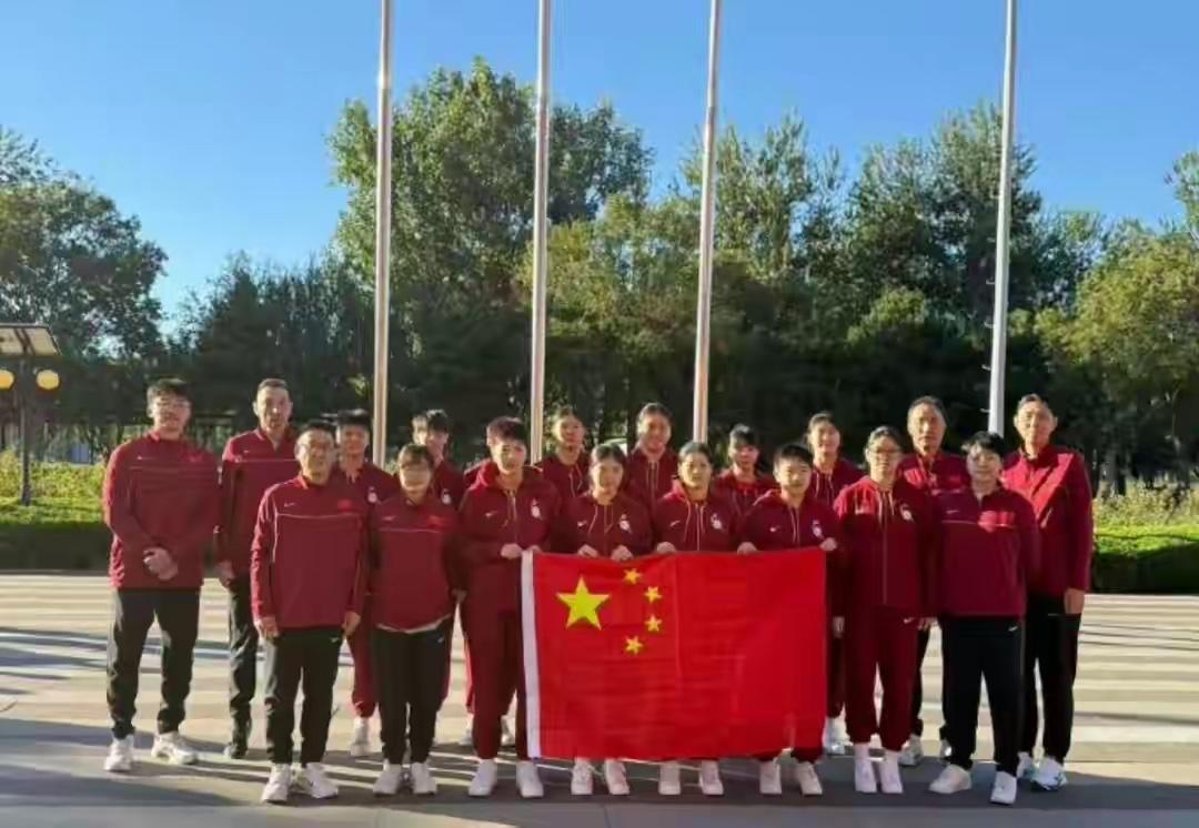 赛事前瞻，聚焦10月4日！大家看好陈楠主教练执教的这支U18女篮吗？

U18女