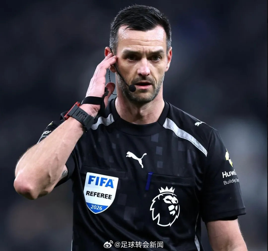 官方：安迪-马德利将执法阿森纳对埃弗顿的比赛，VAR裁判是阿特维尔。 