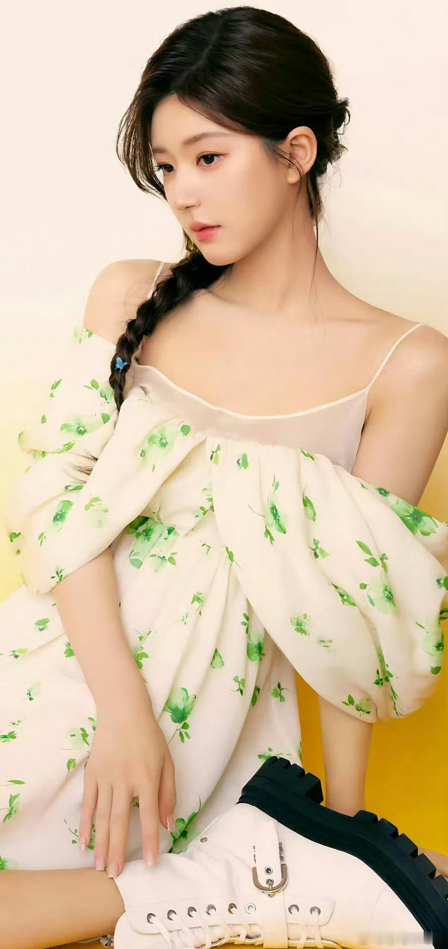 赵露思虞书欣杨紫，虞书欣貌似这次比她们两个人都要灵动 ​​​