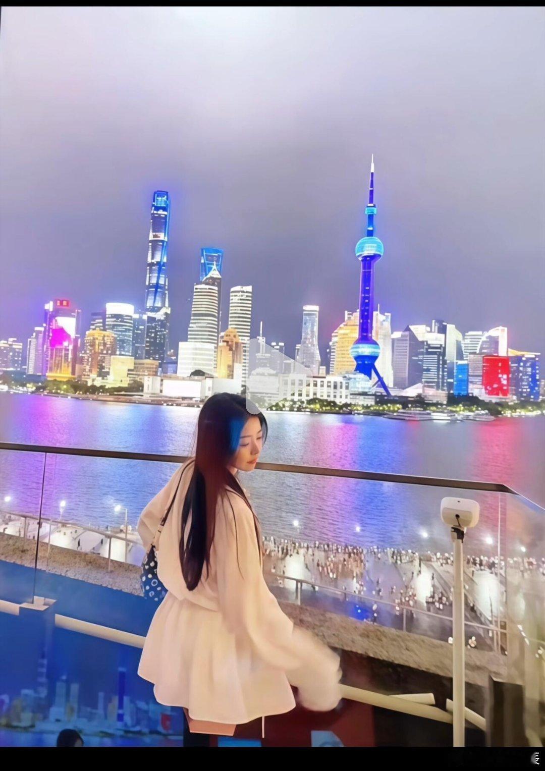 8.9柳周直播总结记住什么写什么哈，我记得都是大概意思……1、关于高爆光如何应对