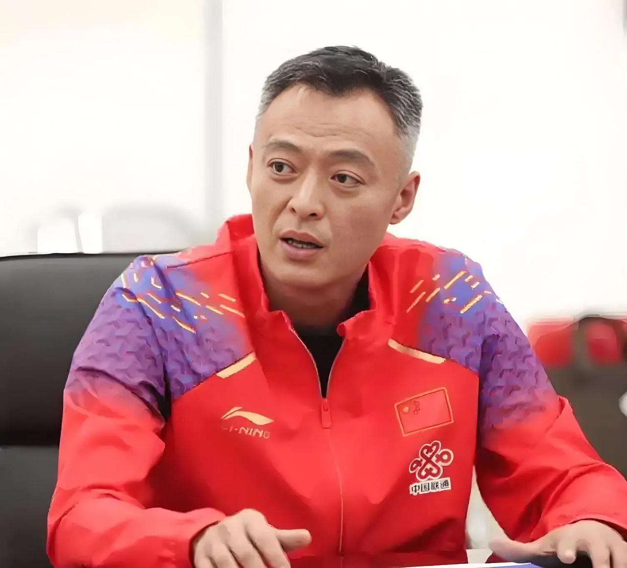 你认为谁最适合接任国乒总教练?李隼退休以后，我认为秦志戬是国乒总教练的最佳人选。
