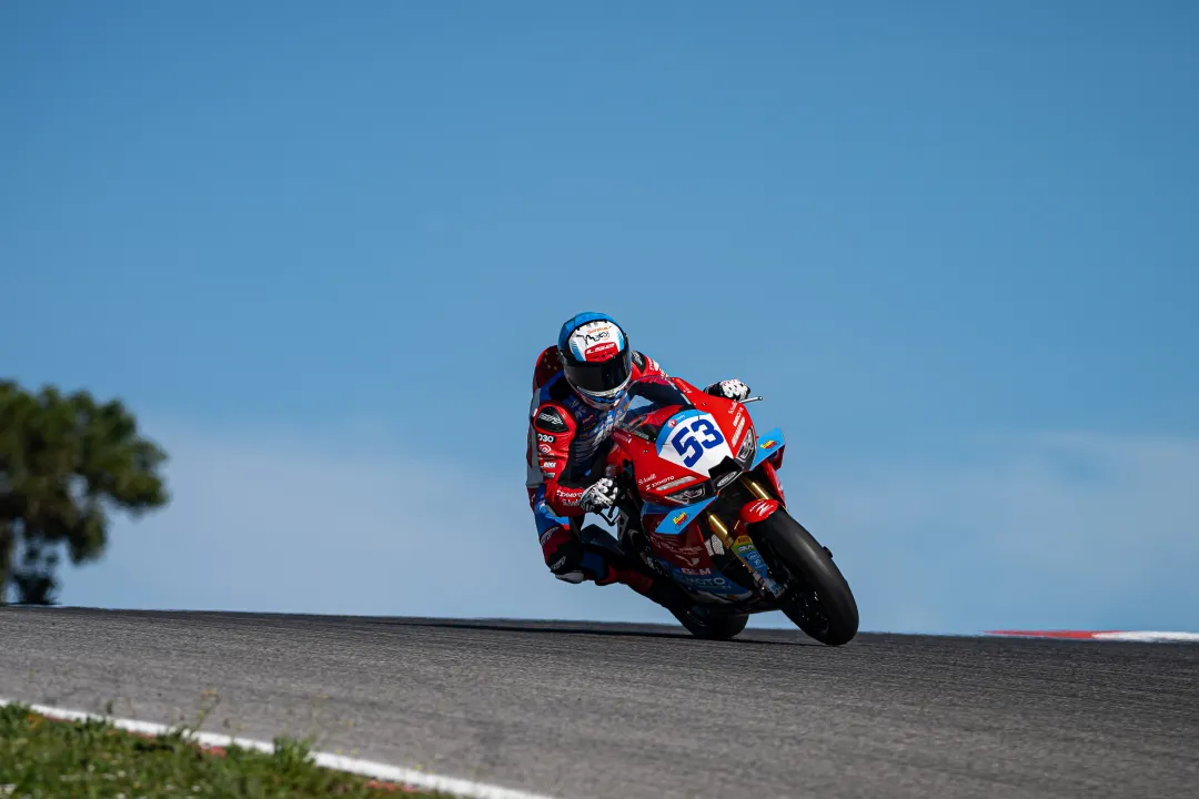 【#张雪机车被点名# 】#张雪机车夺冠绝不是爆冷#   4月14日上午，国务院新