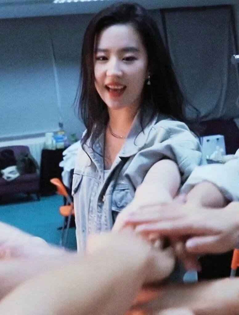 85花早期美成啥样了85🌸唯爱刘亦菲一人…天仙就是美！！！ ​​​