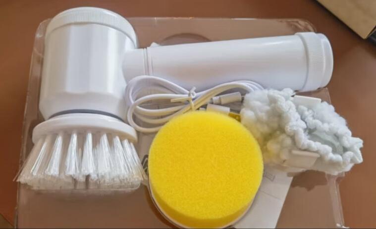 你是否曾经为刷碗碟、刷灶台而感到头疼？其实你是没有用对工具而已。给大家介绍一个非