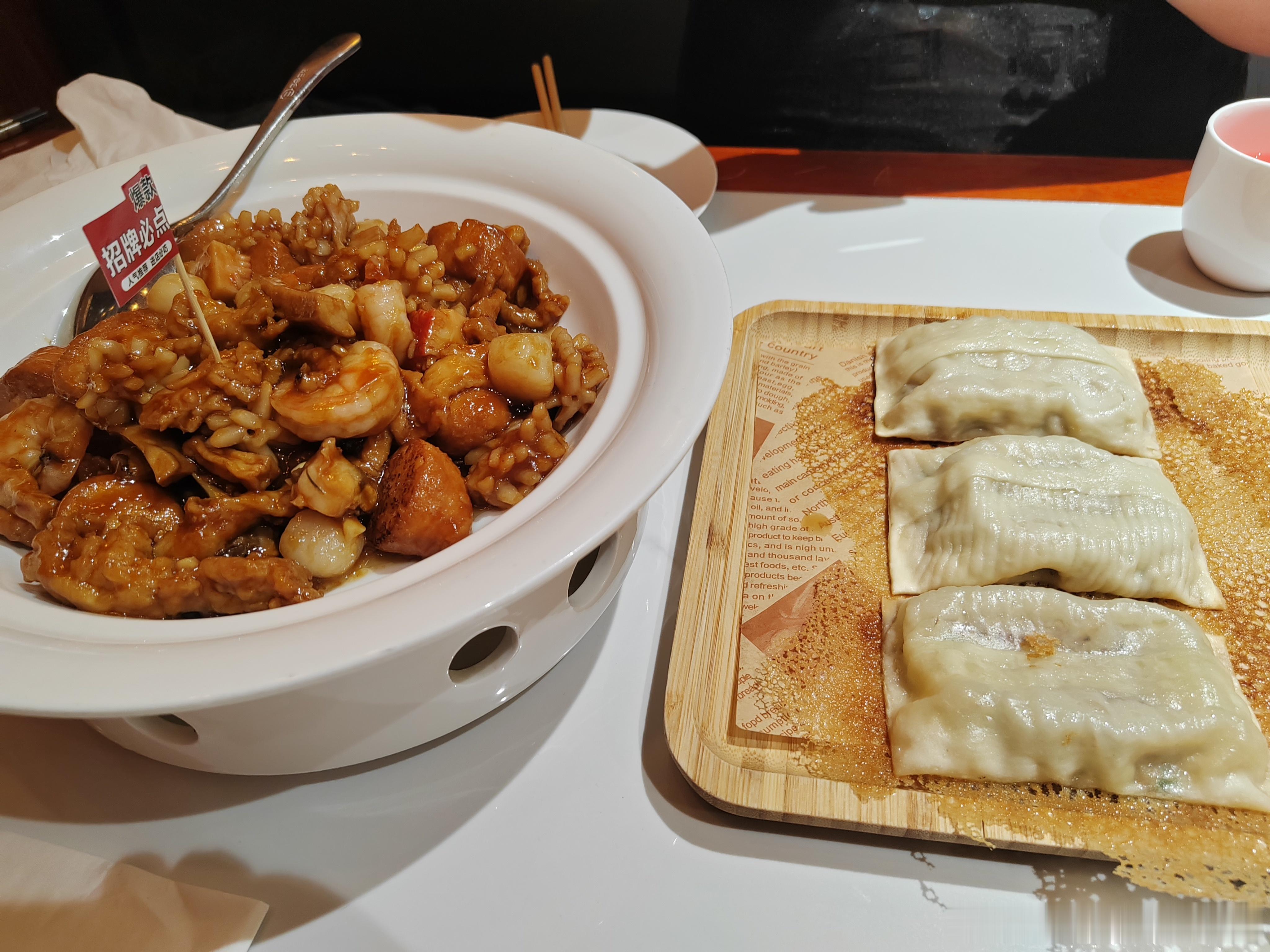 周末的快乐，从一顿热乎乎的午饭开始，这就是生活里最踏实的幸福感。 
