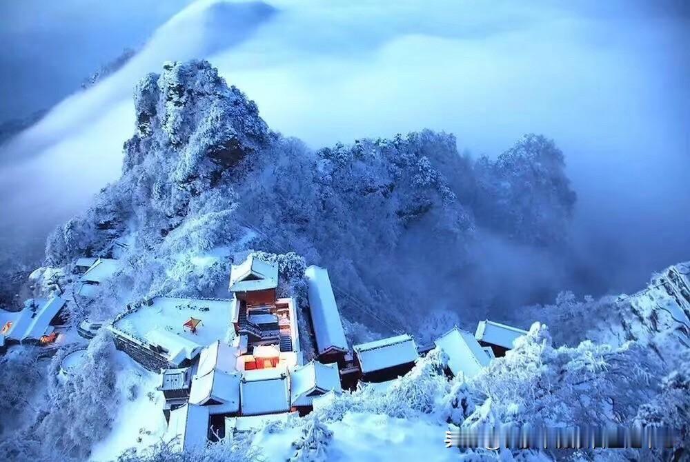 AI说你的是陨石你就当陨石玩，现在的人参考面比较广泛，结果庸人自扰，把自己绕进去