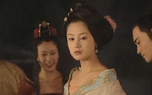 626年，李元吉刚断气，李世民纳嫂进宫，杨氏一辈子被人安排的四步棋

公元626