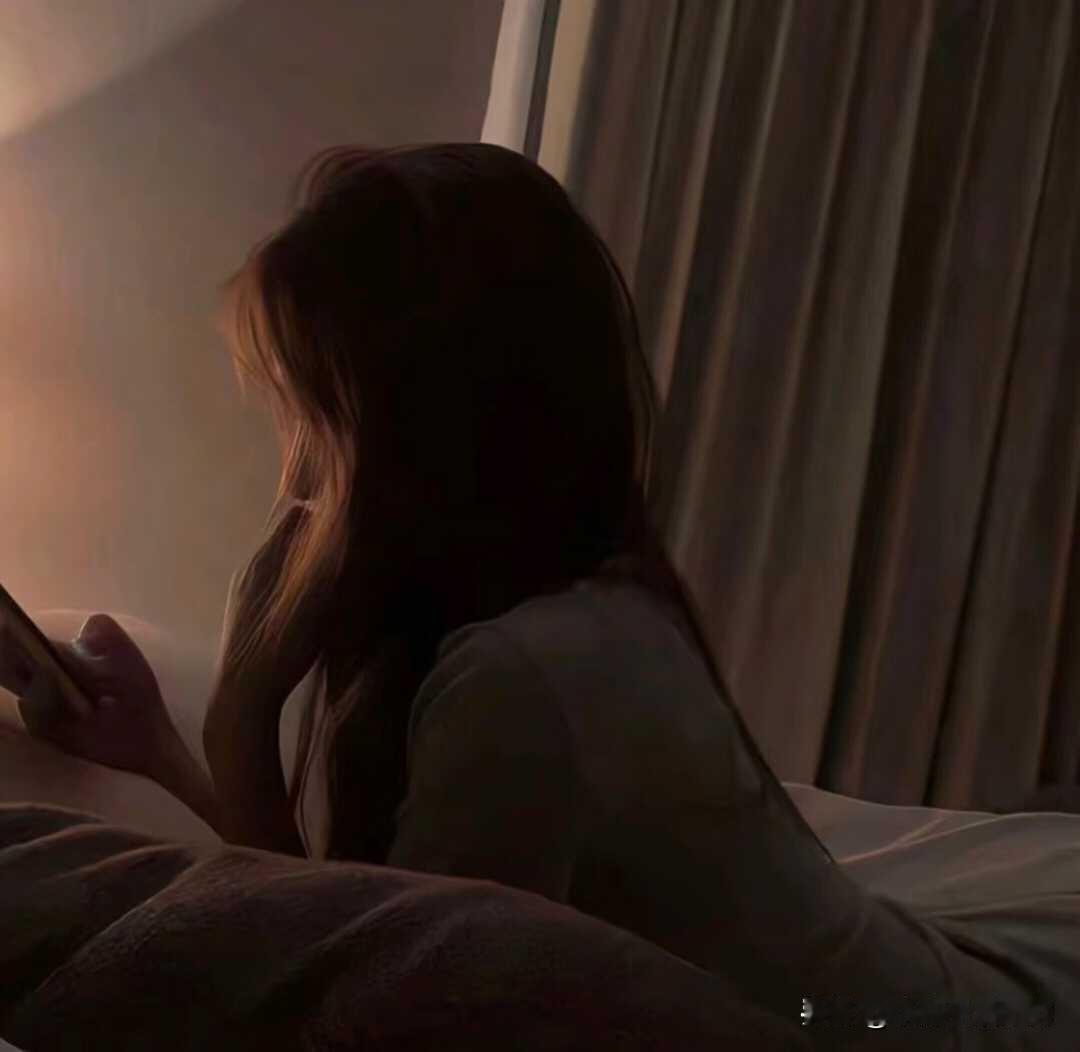 如果靠自己都靠不住，那么只能靠老天保佑了[叹气]
晚安[月亮](>_<)[月亮]