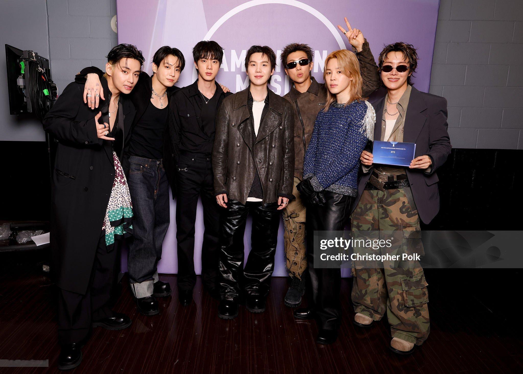 ▪️26.05.26AMAs颁奖典礼💜🐹🐱🐿️🐨🐥🐯🐰💜🥳?