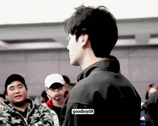 36岁的李敏镐颜值直线下降！

想当初李敏镐和刘亦菲是多么养眼的一对，
李敏镐更