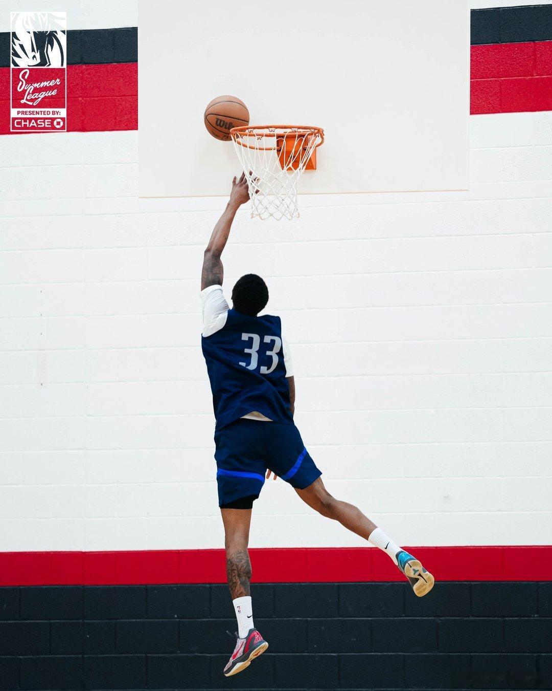 MFFL 我牛球员们继续训练。MFFL文班亚马降薪续约NBA夏季联赛