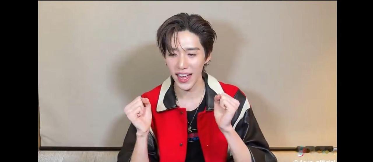 严重怀疑，这俩人是越好点穿搭hhh～bkpp ppkritt 林祎凯pp