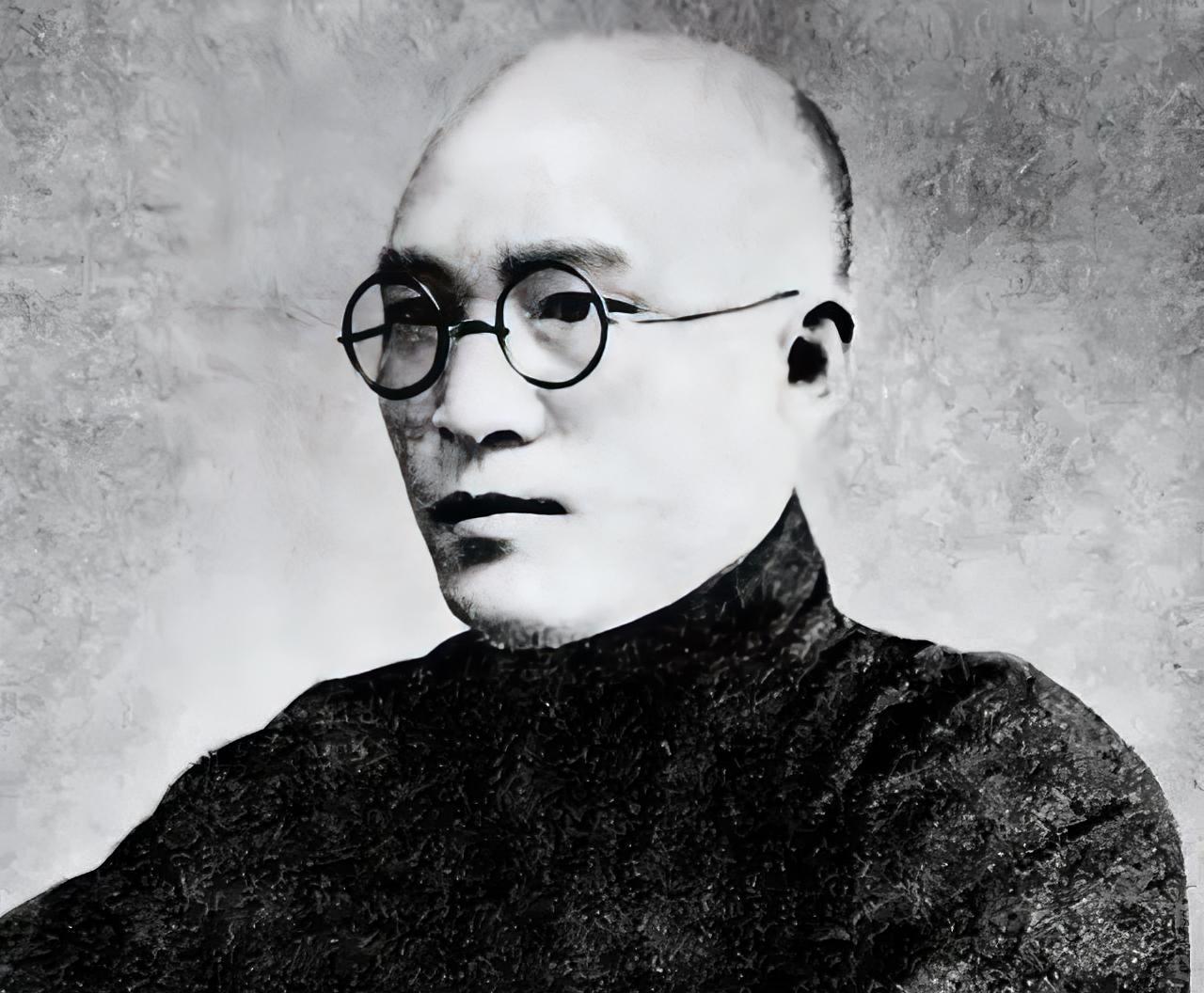 李达是中共一大代表、国内顶尖马克思主义哲学家，时任武汉大学校长。

在1966年