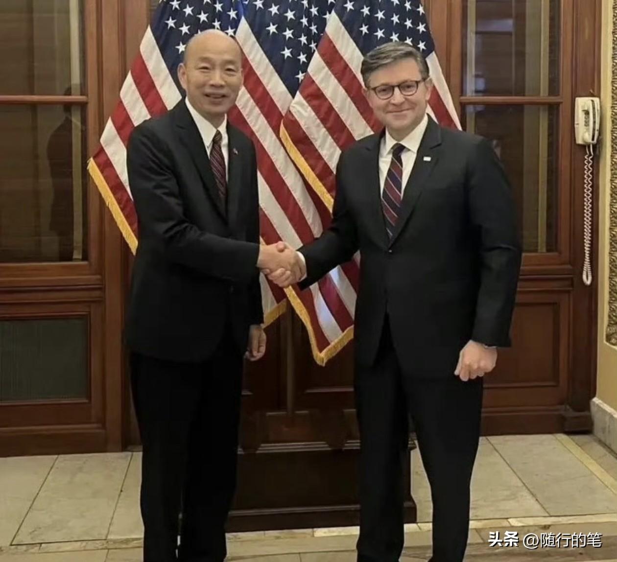 韩国瑜美国这一趟可以说是他的高光时刻。

得到美国的重视，面子有了。

民进党想
