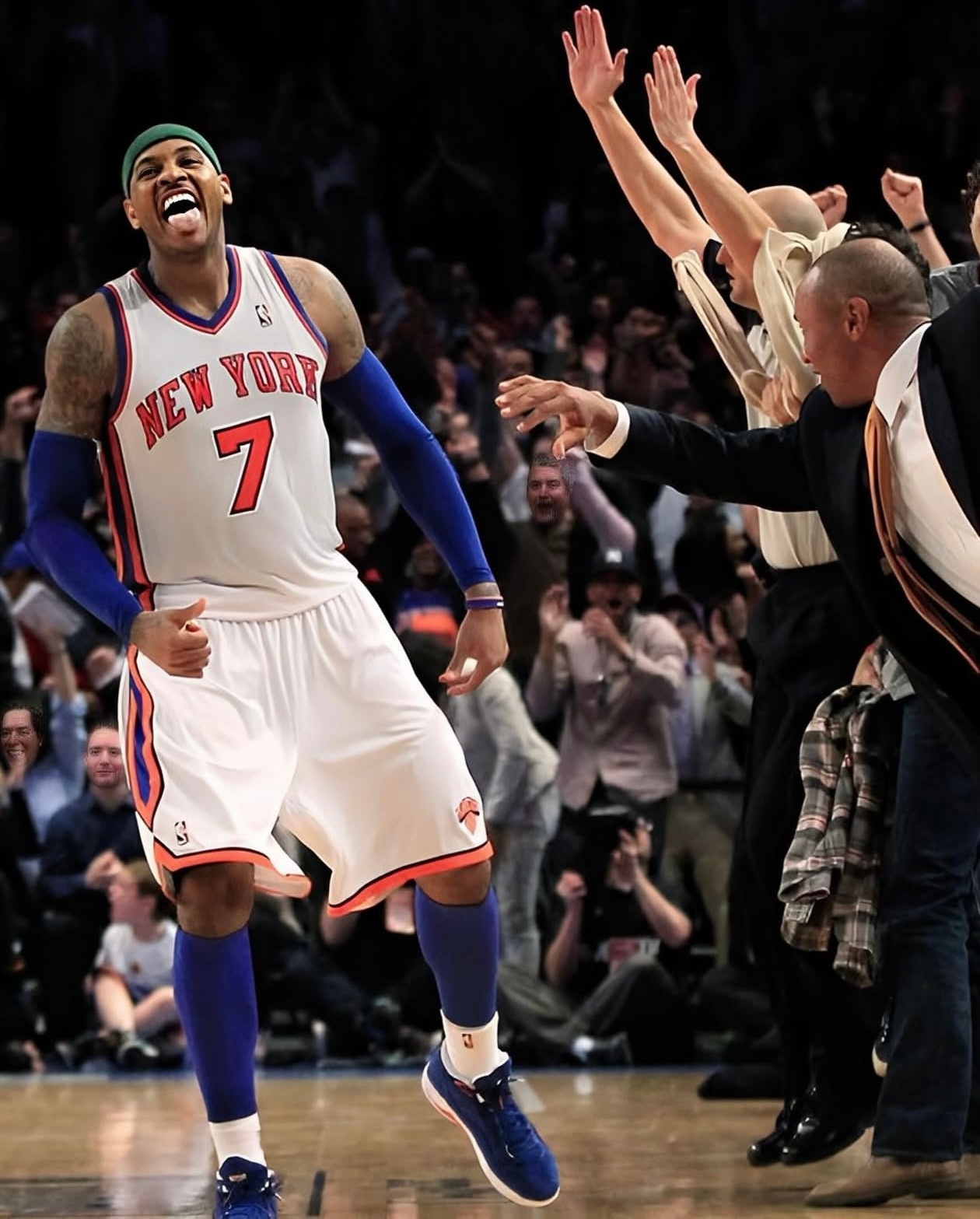 篮天下 2012年卡梅隆·安东尼对阵公牛的经典战役，甜瓜砍下43分7篮板3助攻，