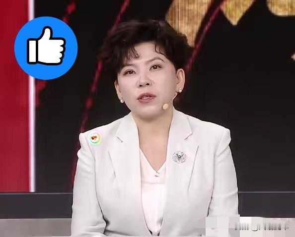 邓亚萍和刘国正点评比赛时提到，
莎莎和大头组合单打拿分稳稳的，
但捆绑出战效果更