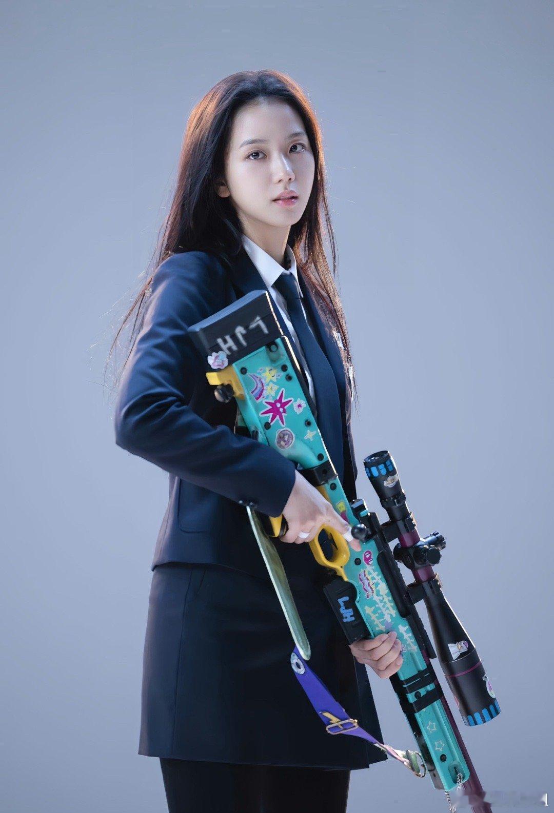 感谢yg向韩剧输送了这张脸金智秀 ​​​